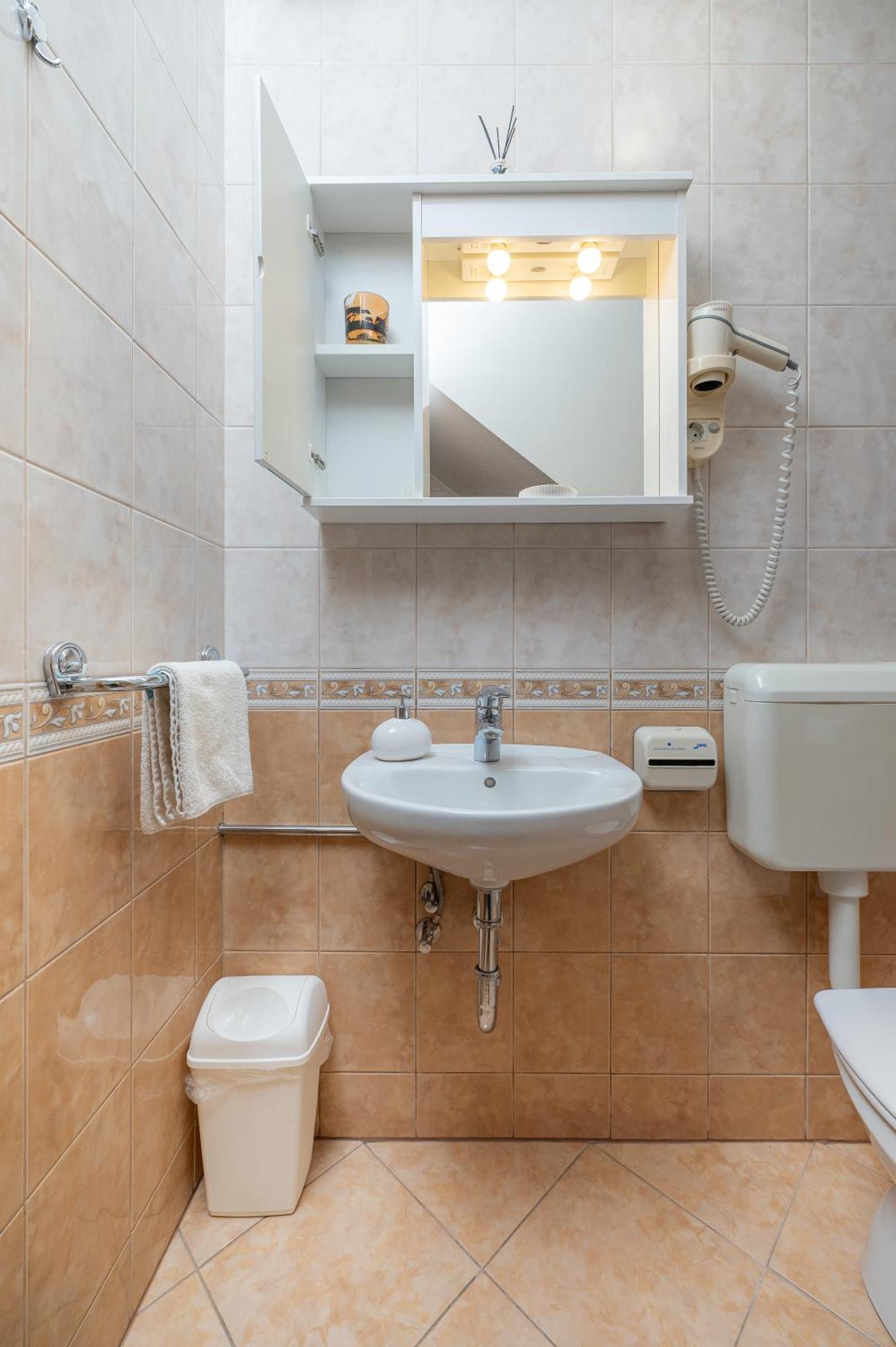 Rooms & Apartments Pr Matjon Блед Экстерьер фото