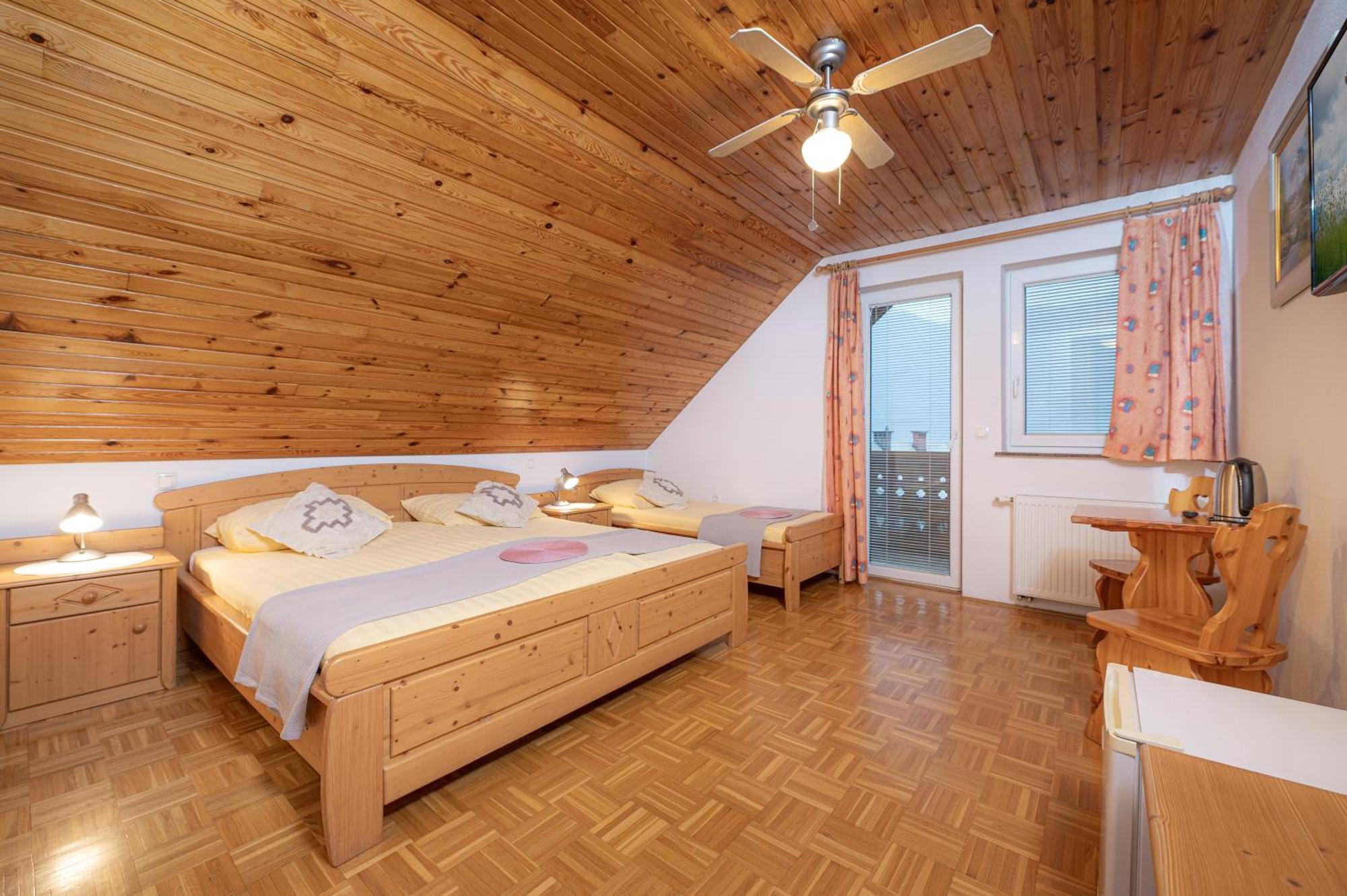 Rooms & Apartments Pr Matjon Блед Экстерьер фото